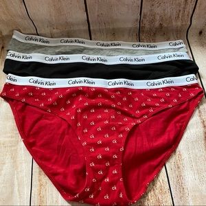 NWOT Calvin Klein 3pk Bikini